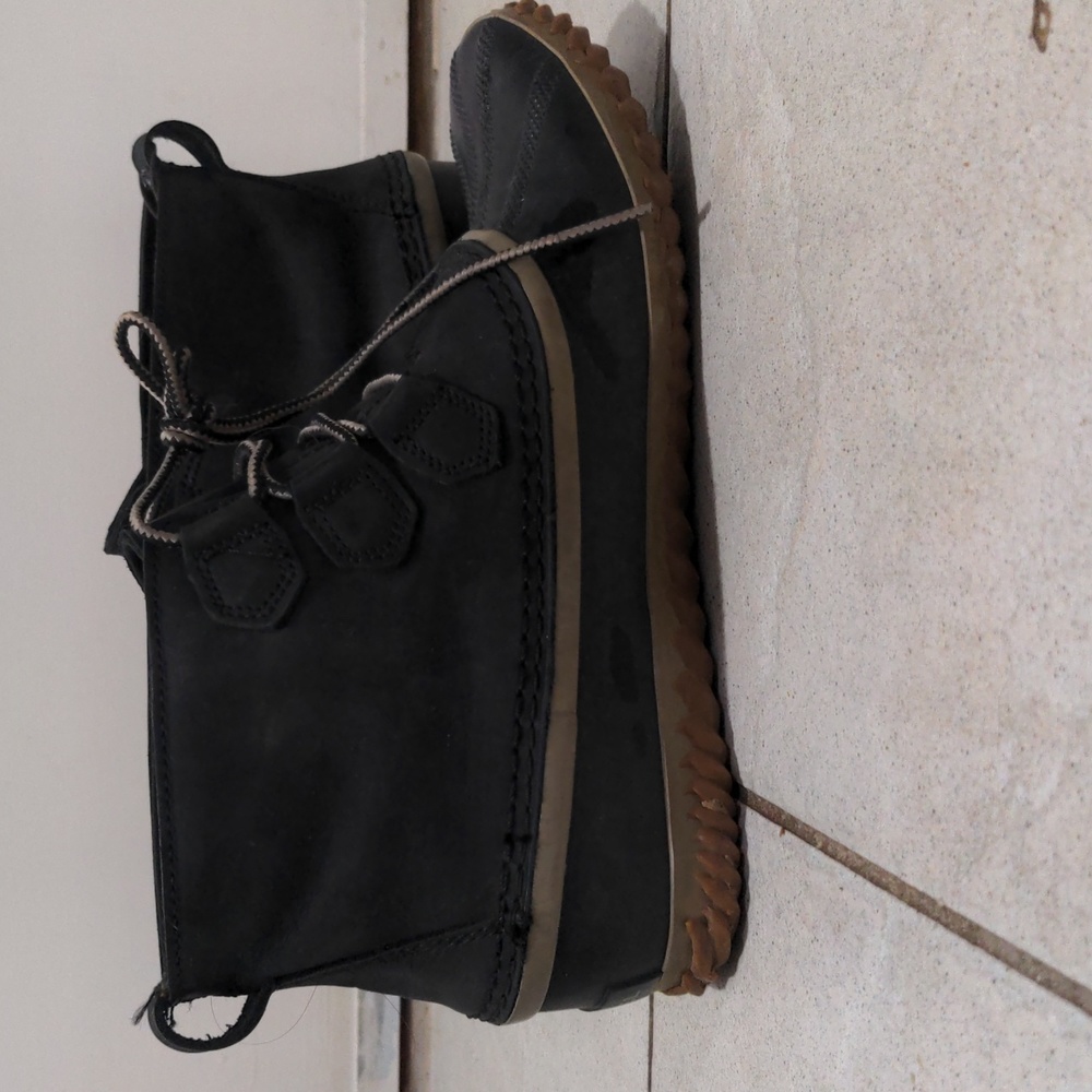 Sorel out n about duck boot